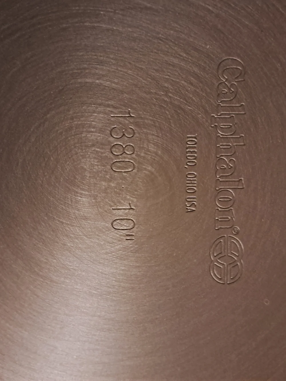 New In Box Calphalon Contemporary Nonstick Entertainer Pan - Black